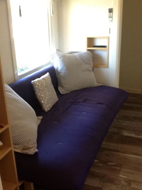 Redruth Cottage - Hobart Tourism 17