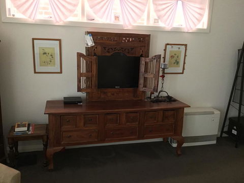 Redruth Cottage - Hobart Tourism 9