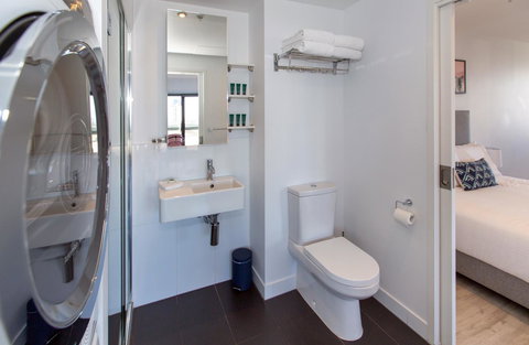 Flinders Luxury Penthouse - Tourism TAS 12