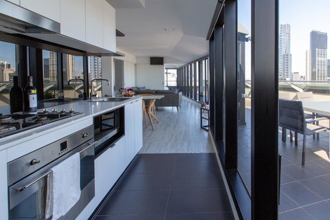 Flinders Luxury Penthouse - Tourism TAS 15