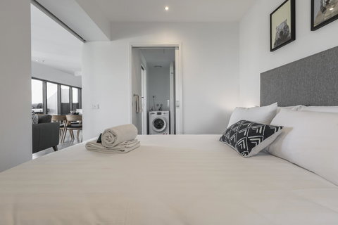 Flinders Luxury Penthouse - Tourism TAS 7