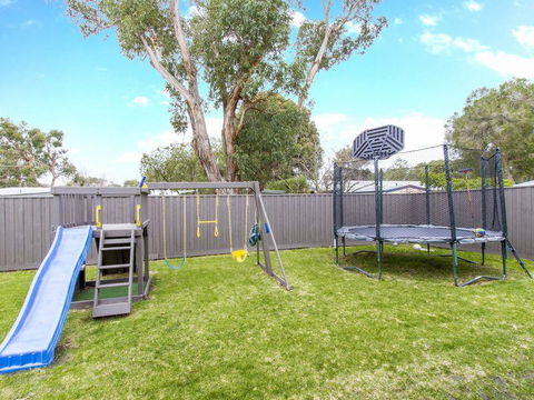Perfect For Family Fun - Hobart Tourism 5