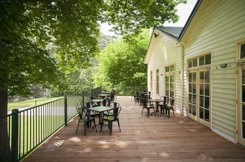 Oscar\'s On The Yarra - Tourism TAS 9