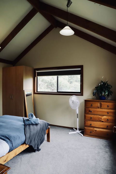 Red Ceder Cottage - Great Ocean Road - Port Campbell - Hobart Tourism 4