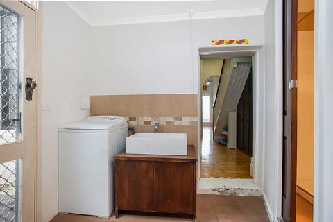 Plummers Mill - Central Townhouse - Hobart Tourism 10