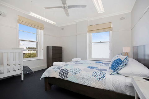 Plummers Mill - Central Townhouse - Hobart Tourism 3