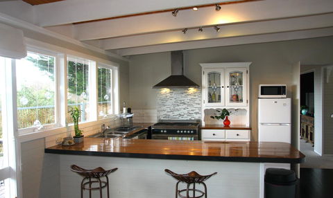 Beautiful View House - Tourism TAS 5