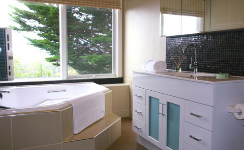 Beautiful View House - Tourism TAS 14