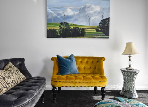 Daylesford Art Motel - Hobart Tourism 5
