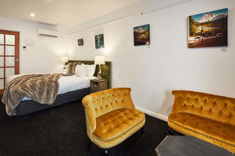 Daylesford Art Motel - Hobart Tourism 13