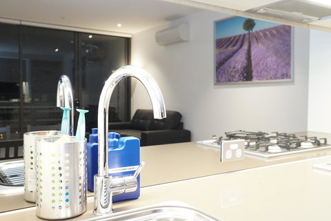 Auzzie Apartments Docklands, Melbourne - Hobart Tourism 5