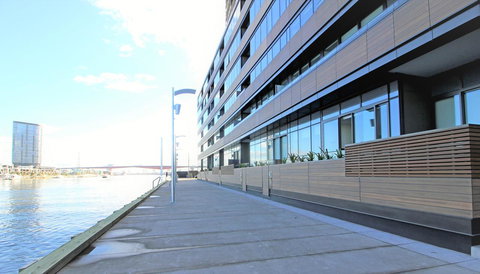 Auzzie Apartments Docklands, Melbourne - Hobart Tourism 14