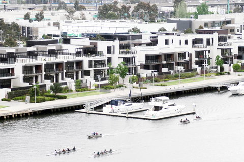 Auzzie Apartments Docklands, Melbourne - Hobart Tourism 8