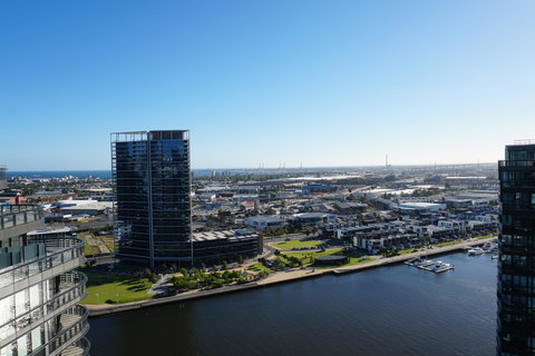 Auzzie Apartments Docklands, Melbourne - Hobart Tourism 21