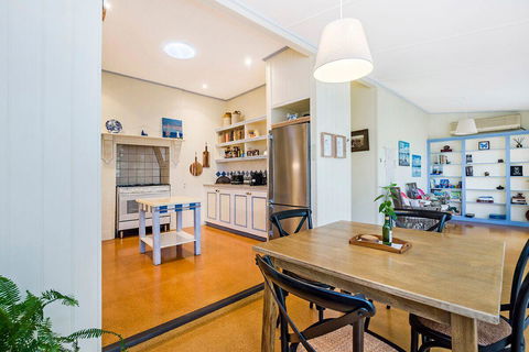 Edge17 Port Fairy Wharf - Hobart Tourism 3
