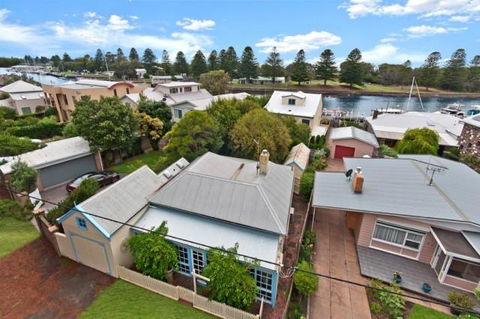 Edge17 Port Fairy Wharf - Hobart Tourism 26