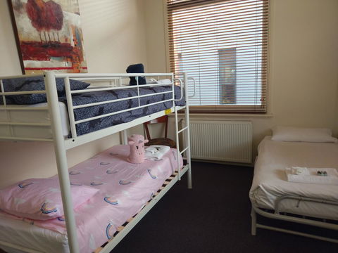 Ansonia On Lydiard - Hobart Tourism 13