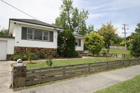 A Stroll Away - Tourism TAS 10