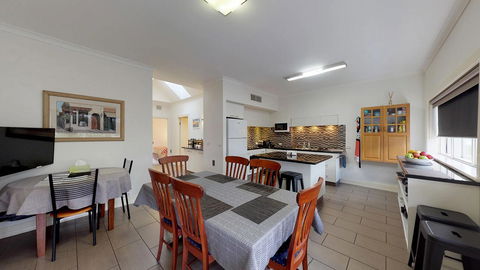 Austral Place 88 Via Merri River - Hobart Tourism 1