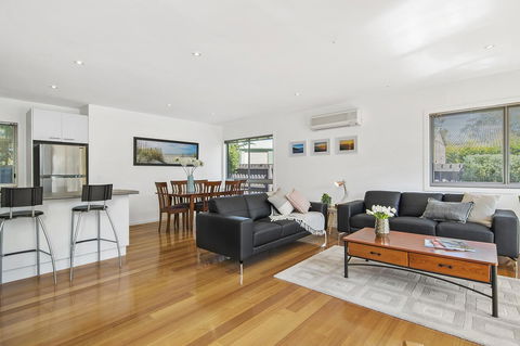 Bask At The Glade - Rejuvenate Stays - Hobart Tourism 1