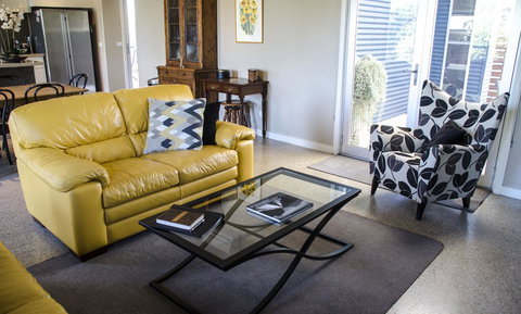 Corrugated Cottage - Tourism TAS 6