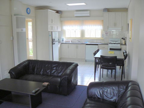 Rosebud Beach Unit 200 Mt To Beach Late Checkout - Hobart Tourism 2