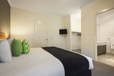 Quest Warrnambool - Tourism TAS 6
