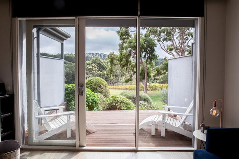 Polperro Villas - Hobart Tourism 10