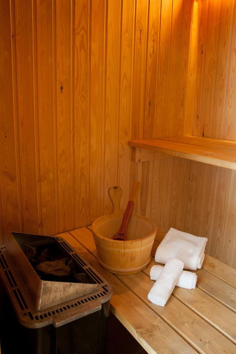 Polperro Villas - Hobart Tourism 3