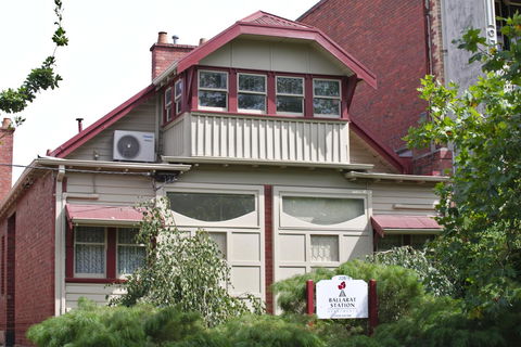 Ballarat Station Apartments - Hobart Tourism 3