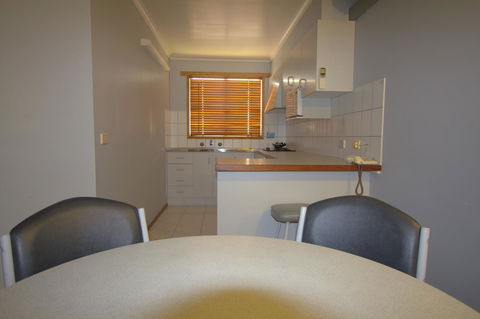 Blue Whale Motor Inn & Apartments - Hobart Tourism 22