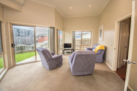 The Pitch - Hobart Tourism 32