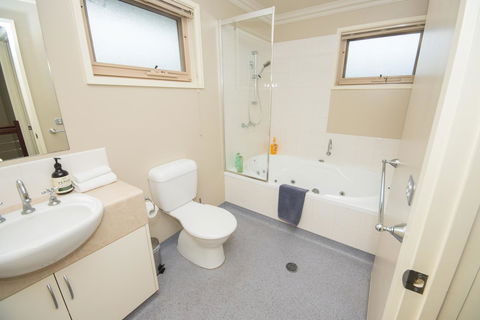 The Pitch - Hobart Tourism 21