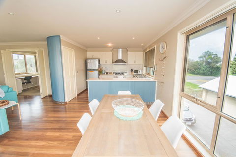 The Pitch - Hobart Tourism 1