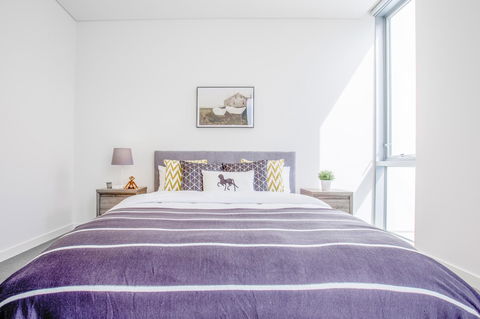 Docklands Waterfront Luxury Villa - Tourism TAS 12