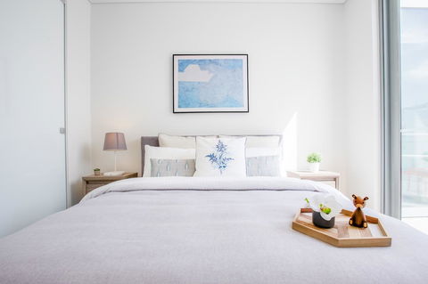Docklands Waterfront Luxury Villa - Tourism TAS 13
