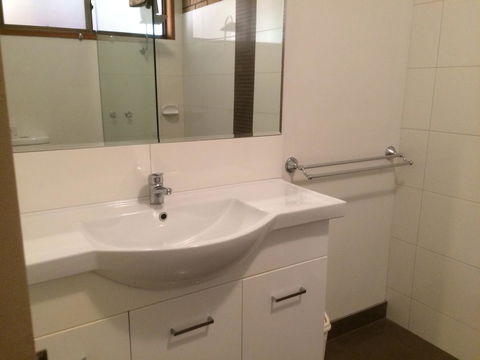 Ambassador Motor Inn - Hobart Tourism 19