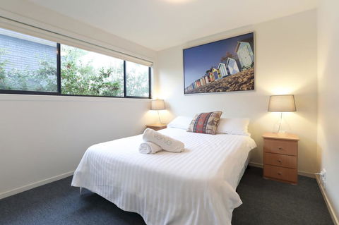 Via Nuova - Hobart Tourism 12