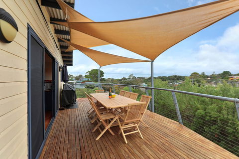 Via Nuova - Hobart Tourism 5