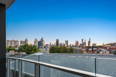 District Apartments Fitzroy - Tourism TAS 3