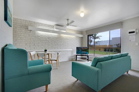Hybiscus Waterfront Apartments - Hobart Tourism 18