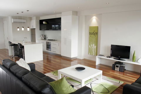 104 On Merri Apartments - Hobart Tourism 10