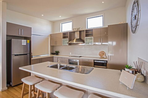 Saltwater Breeze Retreat - Hobart Tourism 2