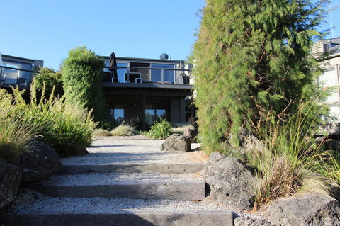 Lorne Holiday House - Hobart Tourism 12