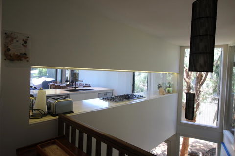 Lorne Holiday House - Hobart Tourism 9