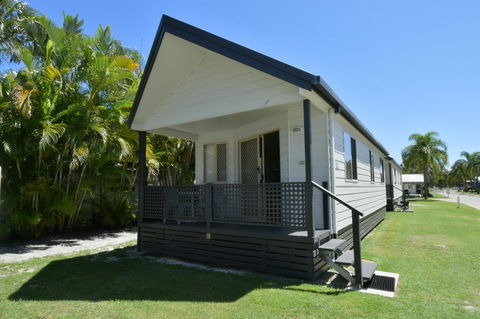 BIG4 Breeze Holiday Parks - Rainbow Beach - Hobart Tourism 6