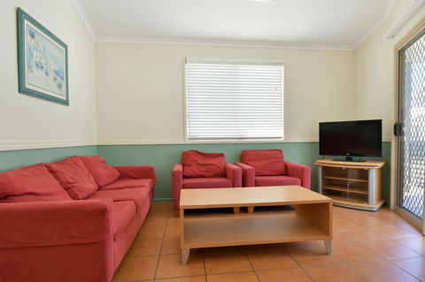 BIG4 Breeze Holiday Parks - Rainbow Beach - Hobart Tourism 1