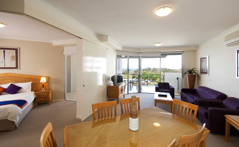 Ramada By Wyndham Marcoola Beach - Tourism TAS 30