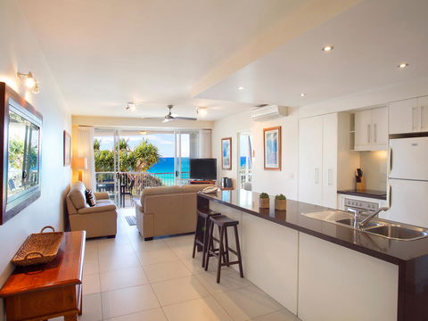 La Mer Sunshine Beachfront - Tourism TAS 3