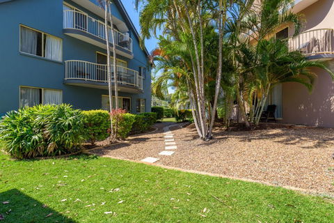 Rainbow Getaway Holiday Apartments - Tourism TAS 12
